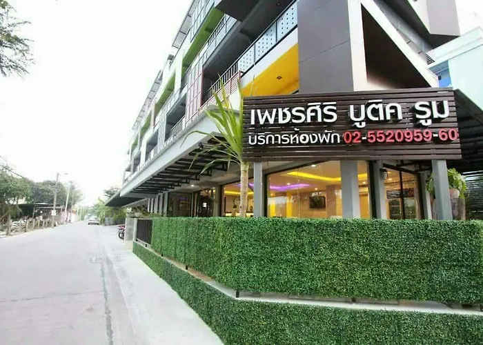 Petchsiri Boutique Hotel 2*